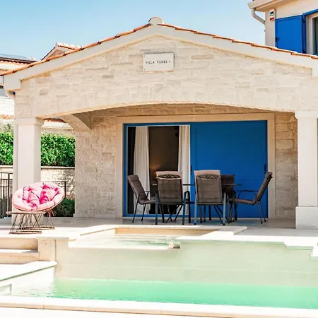 Villa Beautiful Torre I With Whirlpool In Tar Tar-Vabriga