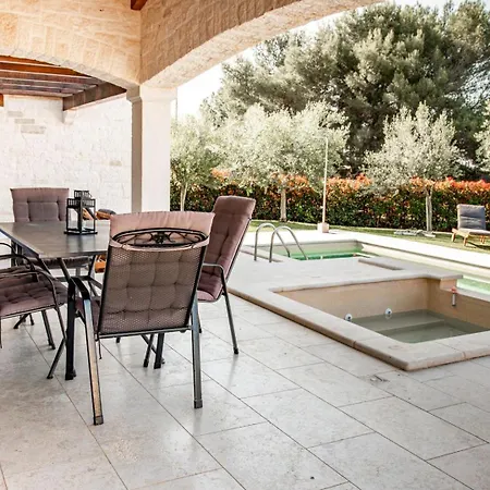 Villa Beautiful Torre I With Whirlpool In Tar *