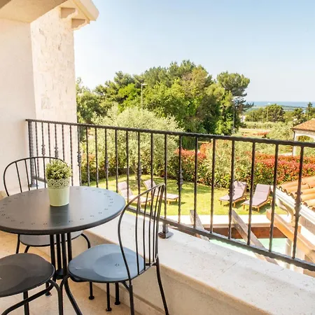 Villa Beautiful Torre I With Whirlpool In Tar *