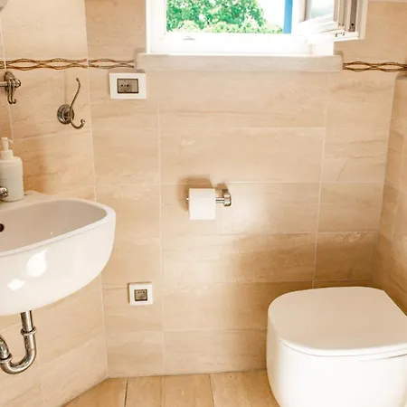 Villa Beautiful Torre I With Whirlpool In Tar