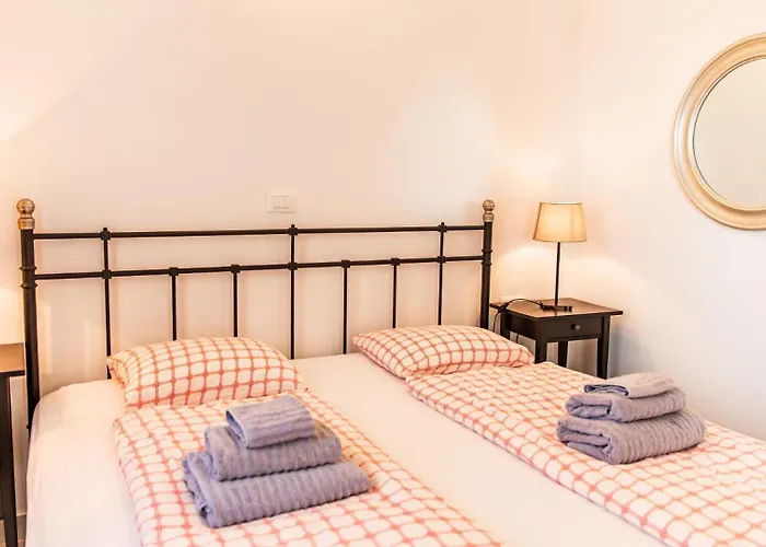 Beautiful Torre I With Whirlpool In Tar Villa