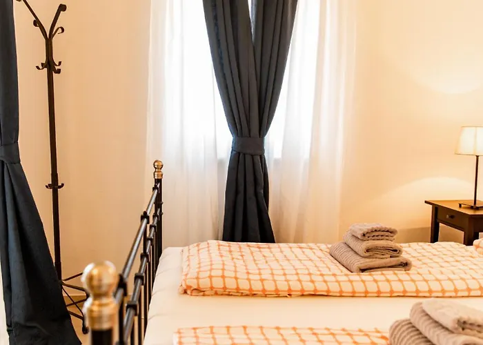 Villa Beautiful Torre I With Whirlpool In Tar *